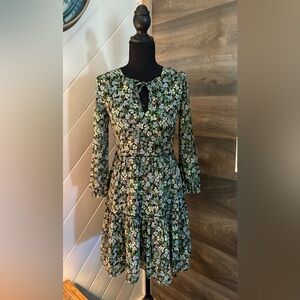 Ann Taylor Green and White Floral Long Sleeve Dress